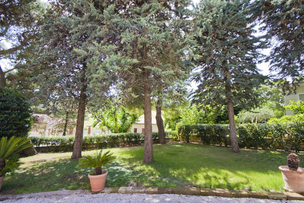 سيرولو Guest House Villa Eva المظهر الخارجي الصورة